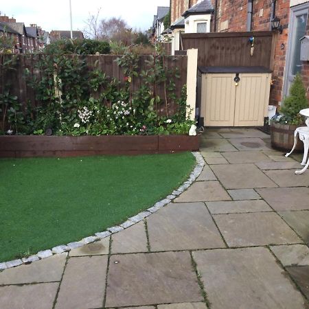 Leafy Lytham Central Lovely Ground Floor 1 Bedroom Apartment With Private Garden In Lytham Dog Friendly Литам-Сент-Эннс Экстерьер фото